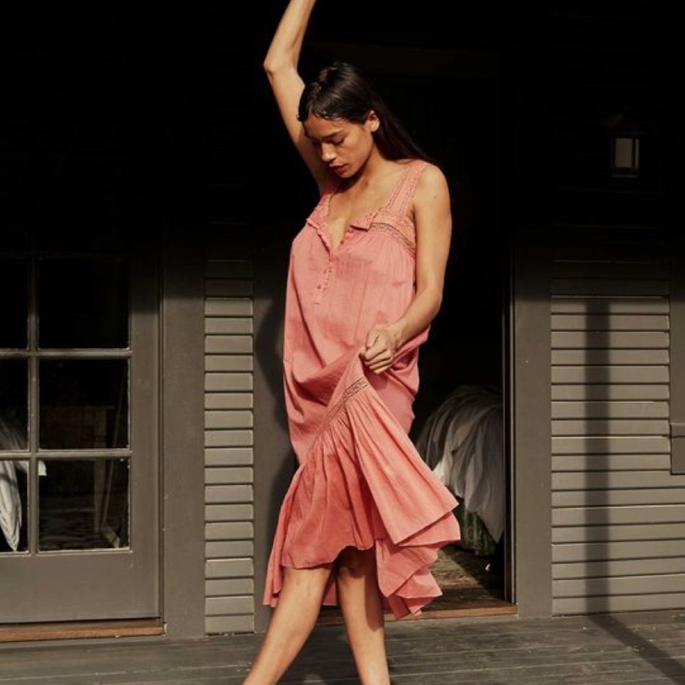 Doen Seville Nightgown Mirage